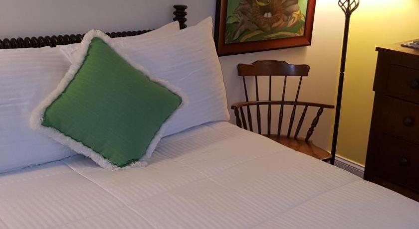 Hotel The Caribbean Court Boutique